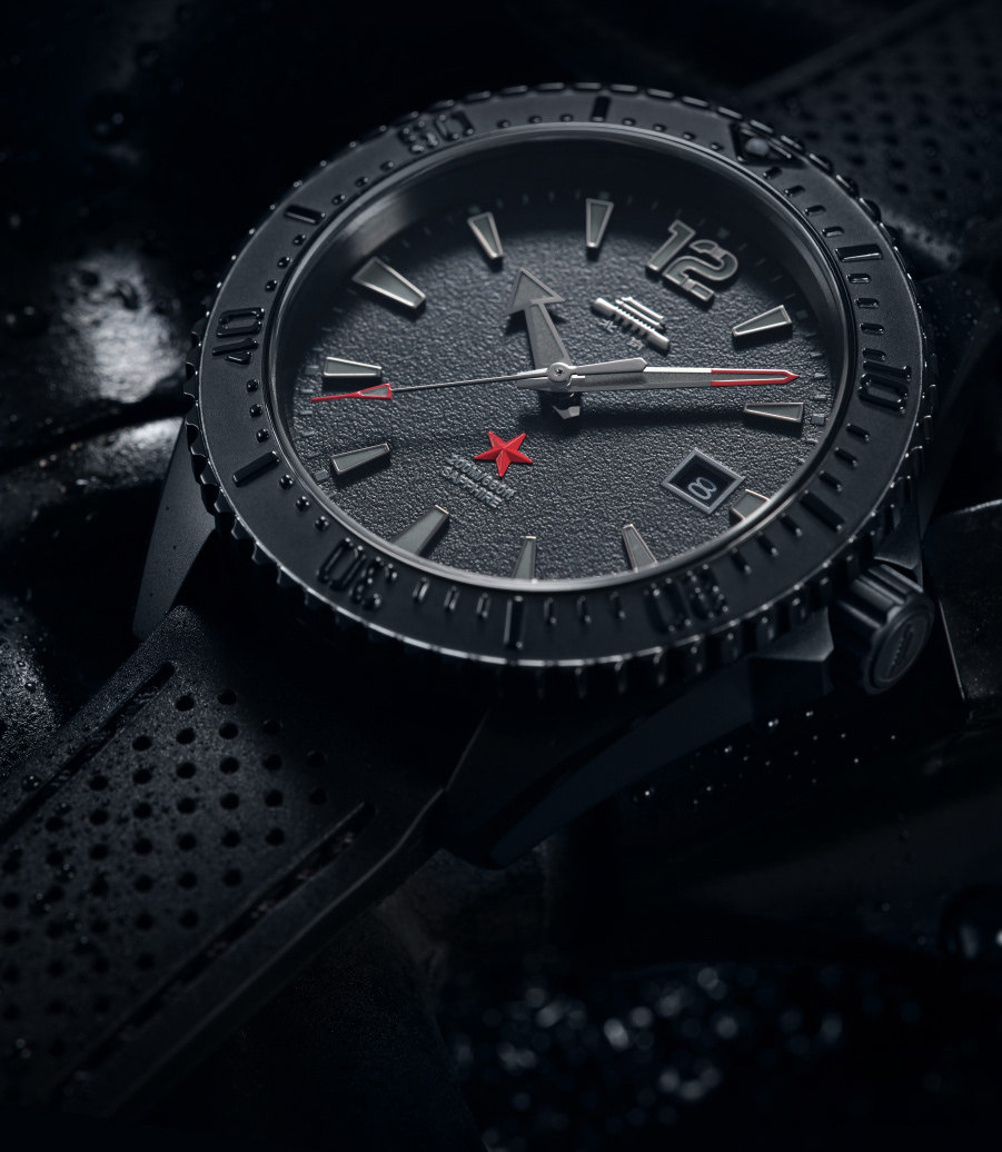 Beijing Dark Black Diver 200M  - Luxury Watch China 评论和价格